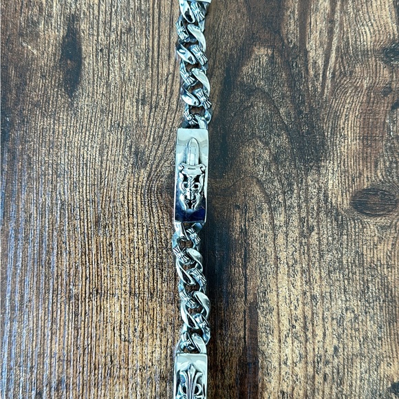 Bracelet - Picture 8 of 9